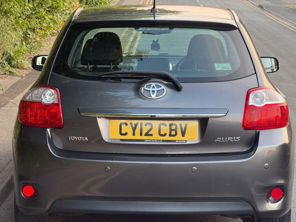 Toyota Auris 1.6 V-matic Tr Multimode Euro 5 Grey #2