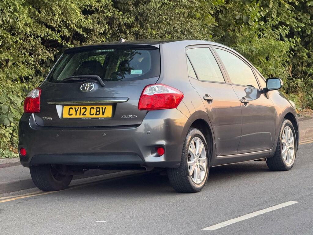 Toyota Auris 1.6 V-matic Tr Multimode Euro 5 Grey #4