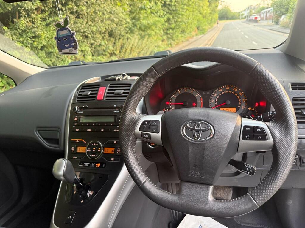 Toyota Auris 1.8 Vvt-h T Spirit Cvt Euro 5 S S Black #10