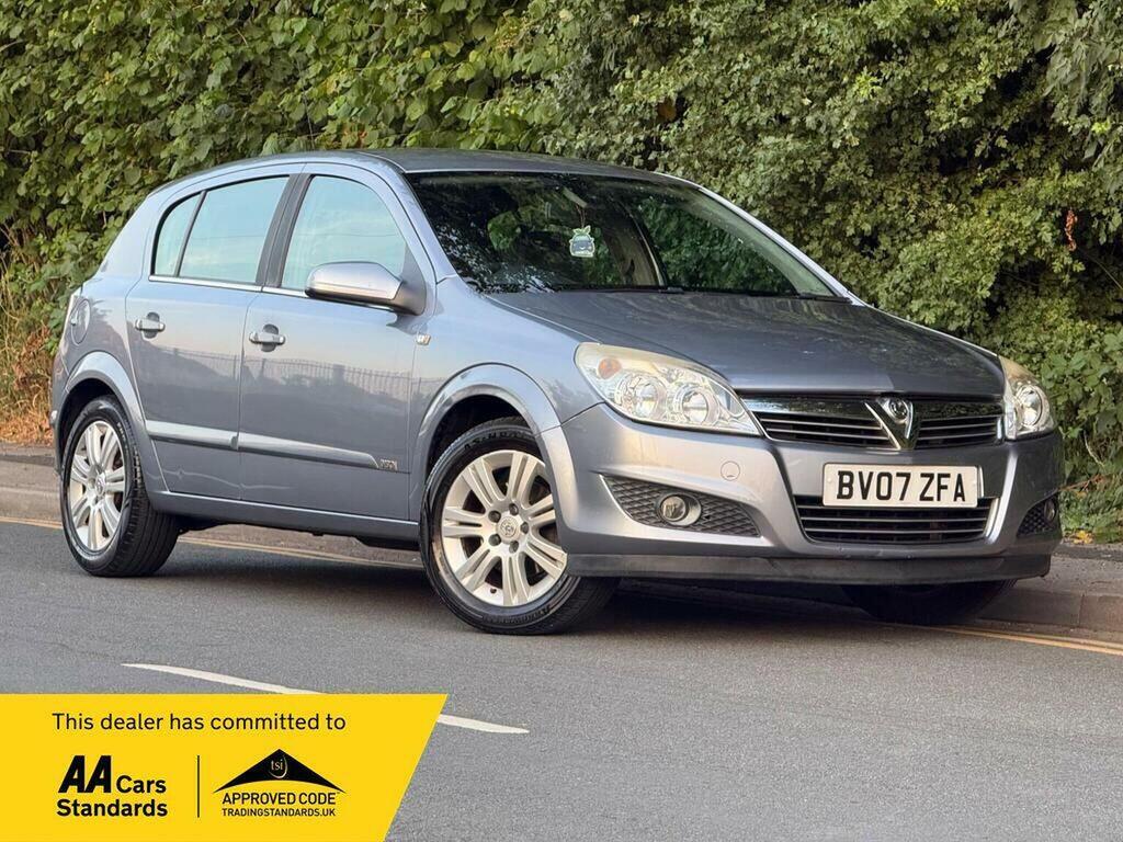 Vauxhall Astra Hatchback 1.8I 16V Design 200707 Silver