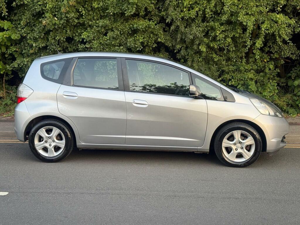 Honda Jazz 1.4 I-vtec Es I Shift Euro 4 Silver #3
