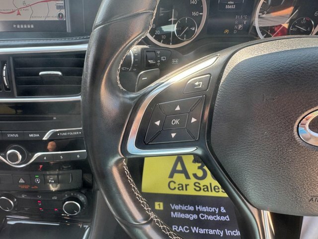 Infiniti Q30 2.0 Sport City Black 208 Bhp Black #26