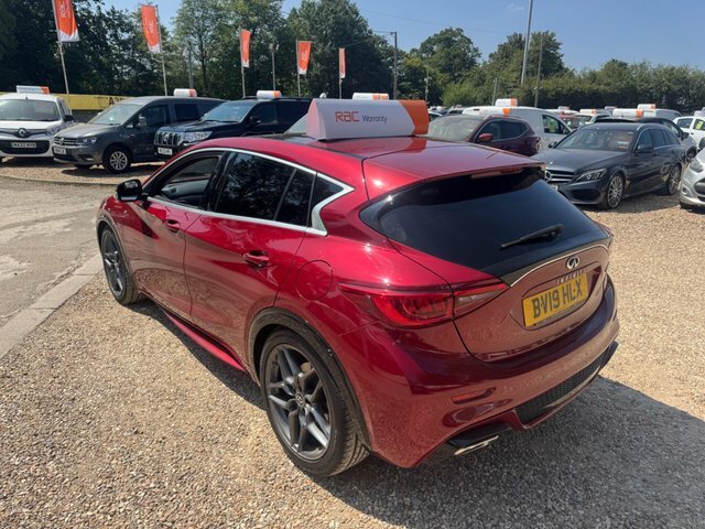 Infiniti Q30 2.0 Sport City Black 208 Bhp Black #10