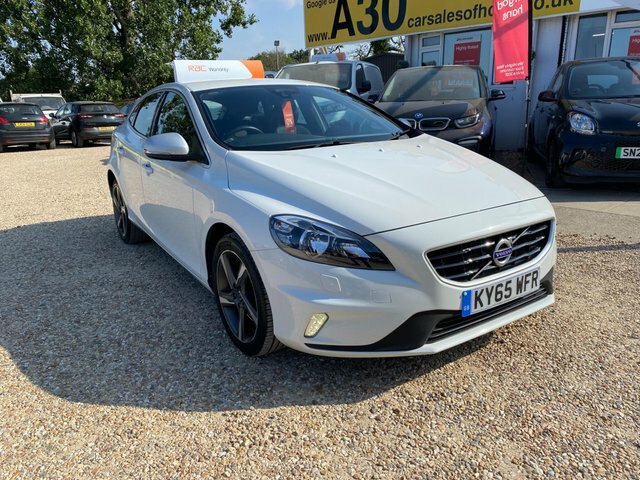 Volvo V40 T3 R-design Nav Euro White #4
