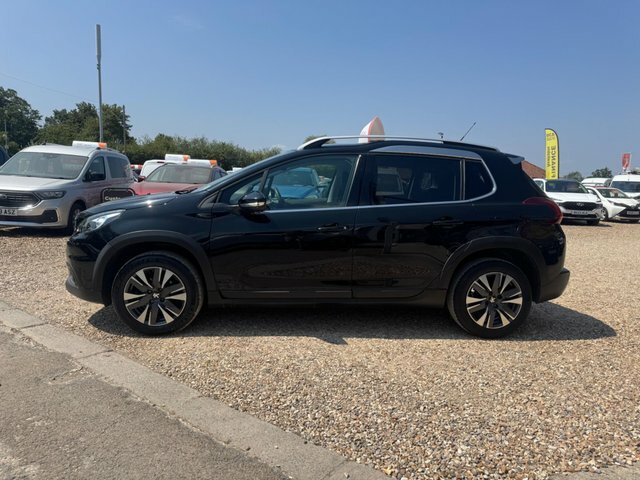 Peugeot 2008 Puretech Allure Euro 6 Black #6
