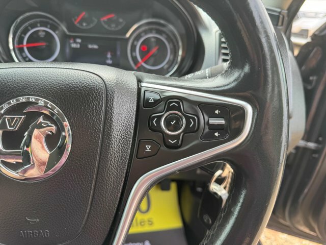 Vauxhall Insignia 2.0 Design Cdti 128 Bhp White #23