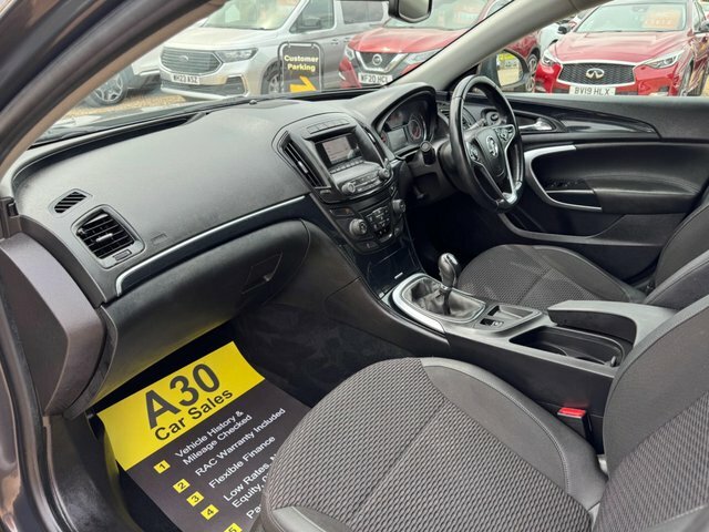 Vauxhall Insignia 2.0 Design Cdti 128 Bhp White #17