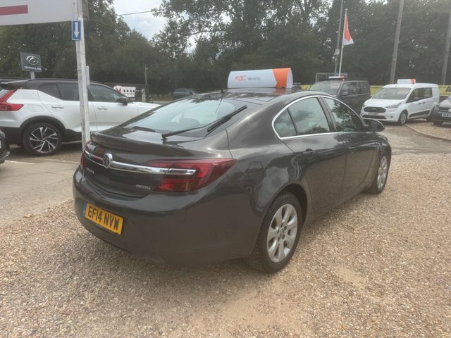 Vauxhall Insignia 2.0 Design Cdti 128 Bhp White #7