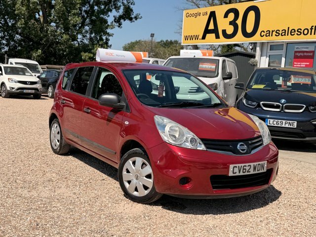 Nissan Note 16V Visia Euro Red #6