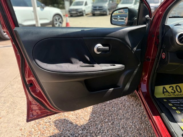 Nissan Note 1.4 16V N-tec Hatchback Euro 5 Blue #29