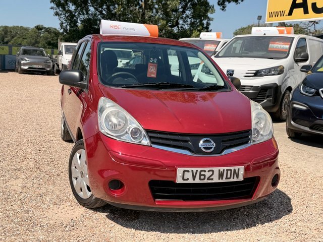 Nissan Note 16V Visia Euro Red #4