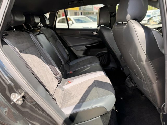 Volkswagen ID.4 210Kw Match Pro 77Kwh White #18