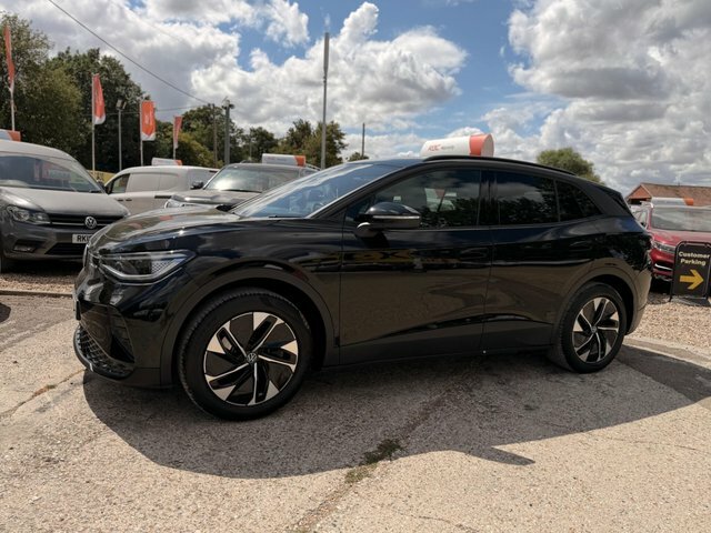 Volkswagen ID.4 77Kwh Match Black #6