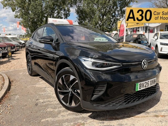 Volkswagen ID.4 77Kwh Match Black #5