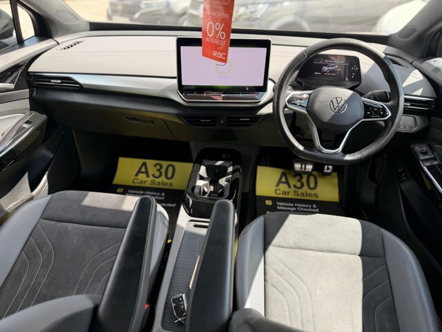Volkswagen ID.4 210Kw Match Pro 77Kwh White #19