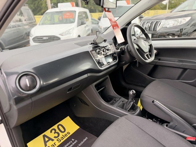 Volkswagen Up Mark 1 Facelift 2 2020 1.0 R-line Ss White #30