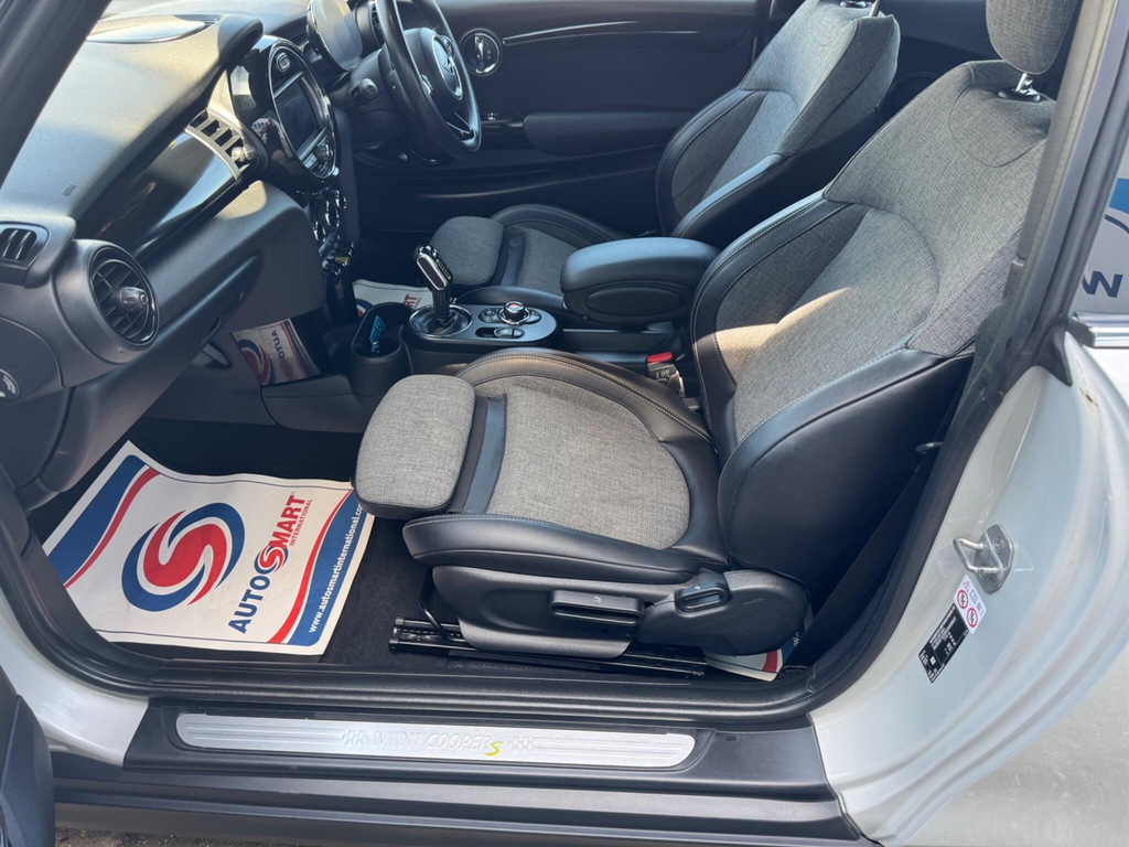 Mini Electric Hatchback Black #38