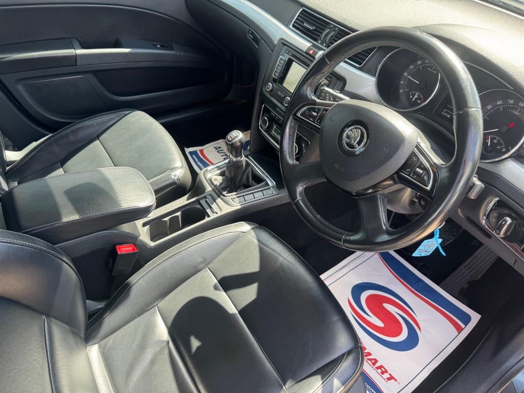 Skoda Superb 2.0 Tdi 170Bhp Dpf 4X4 Outdoor Dsg Estate Beige #11