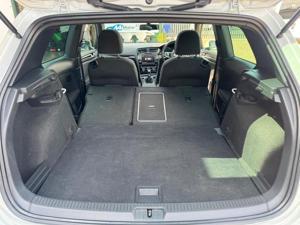 Volkswagen Golf Golf Bluemotion Tdi White #32