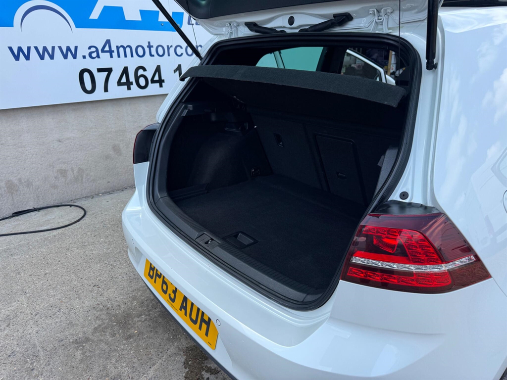 Volkswagen Golf Golf Bluemotion Tdi White #35