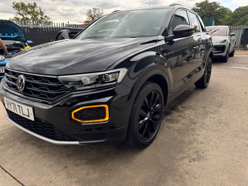 Volkswagen T-Roc 1.0 Tsi Black Edition Euro 6 Ss #3