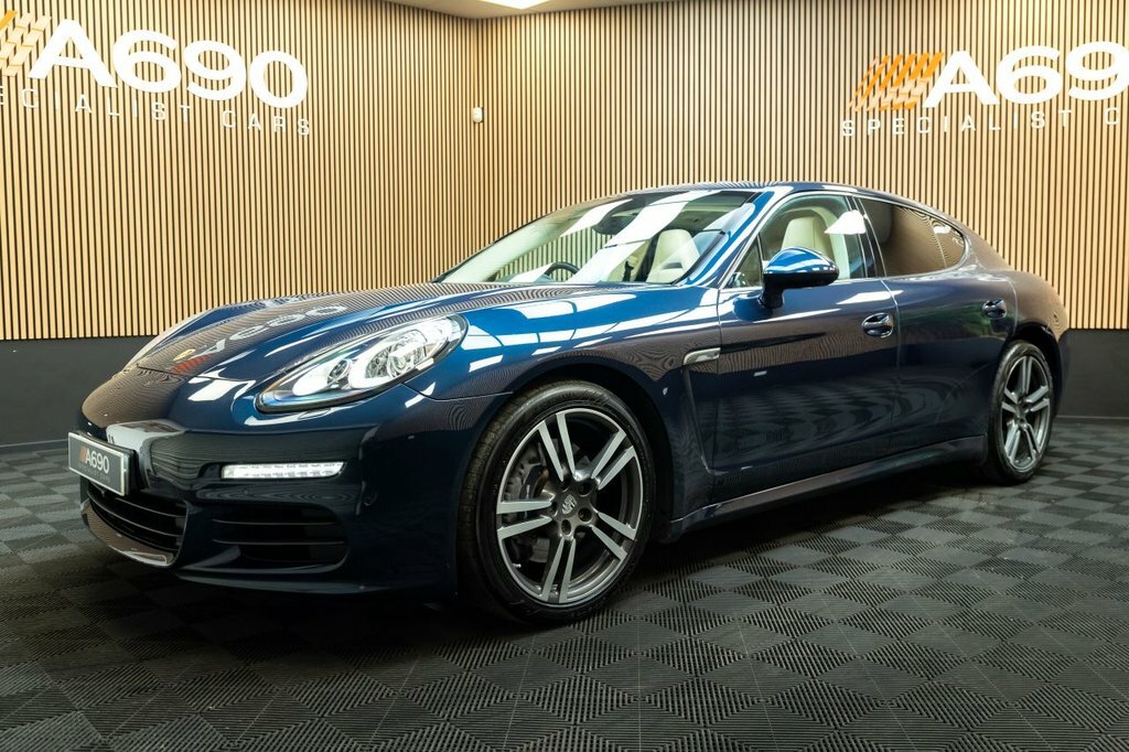 Porsche Panamera Hatchback Blue #3