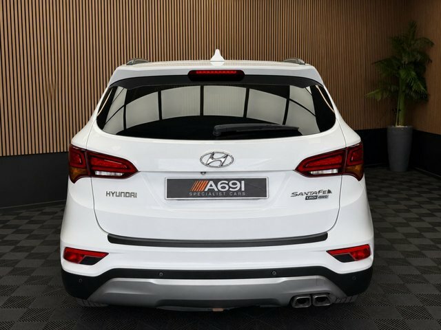 Hyundai Santa Fe Black #8