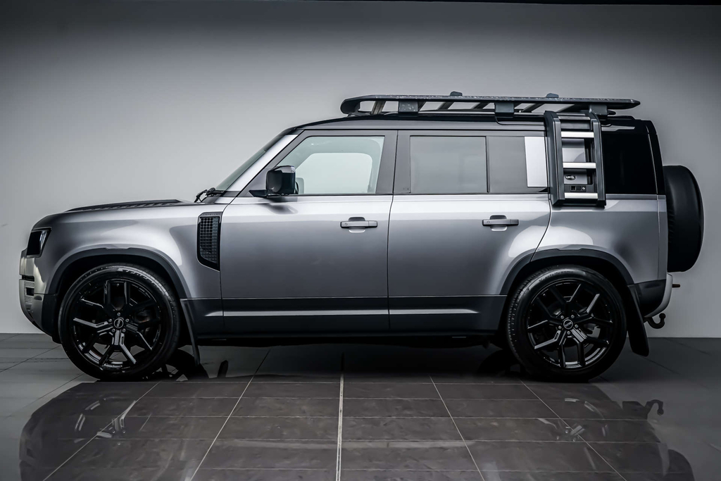 Land Rover Defender 110 Land Rover Estate 2.0 D240 Hse 110 Blue #15