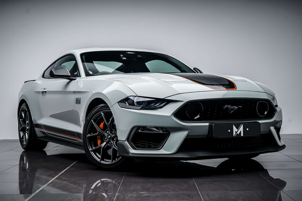 Ford Mustang V8 Mach 1 Fastback Tremec Euro 6 Silver