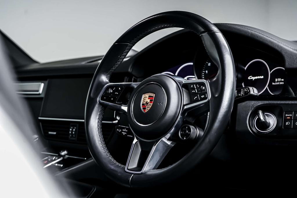 Porsche Cayenne V6 E-hybrid 17.9Kwh Platinum Black #19