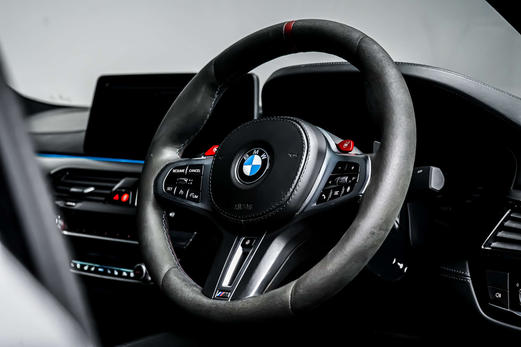 BMW M5 Saloon 4.4 M5 Saloon 201313 Blue #21