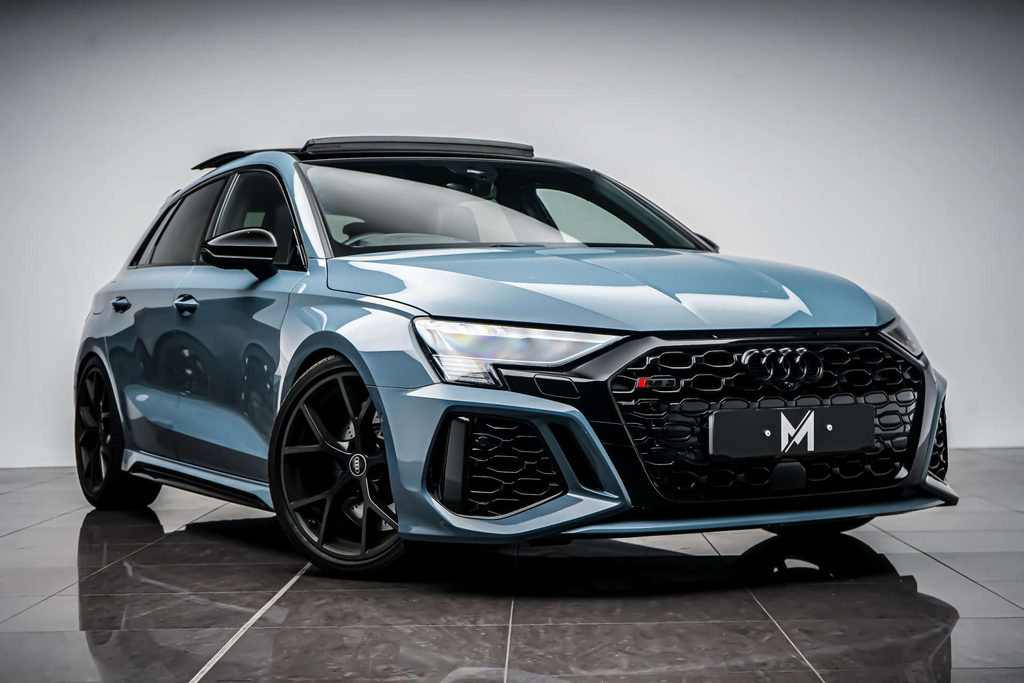 Audi RS3 Tfsi Launch Edition Sportback S Tronic Quat
