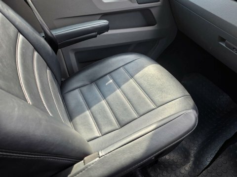 Volkswagen Transporter Shuttle Se Blue #30