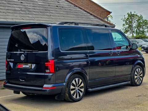 Volkswagen Transporter Shuttle Se Blue #11