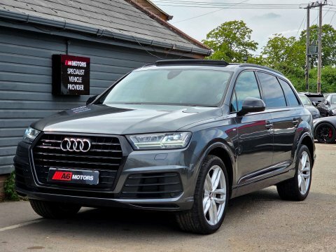 Audi Q7   #8