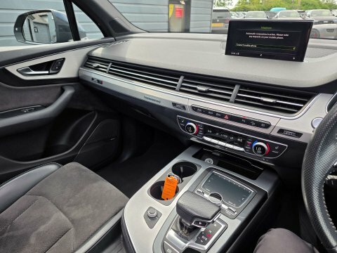 Audi Q7   #34