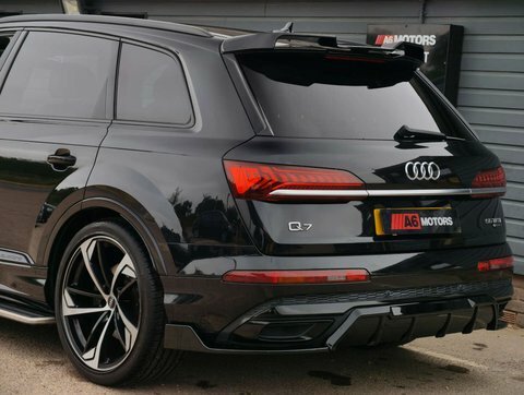 Audi Q7 Black Edition Blue #19