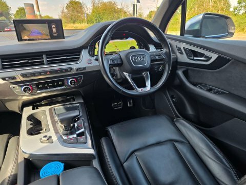 Audi SQ7 Suv Grey #23