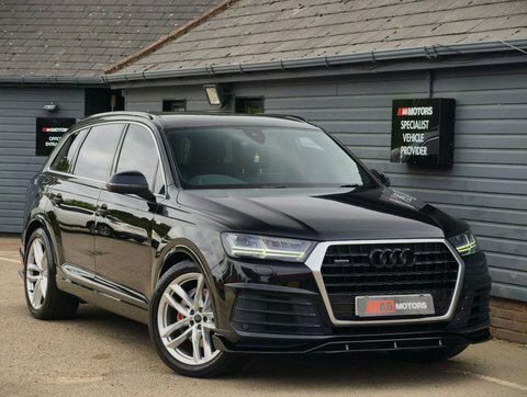 Audi Q7 3.0 Tdi V6 Black #5