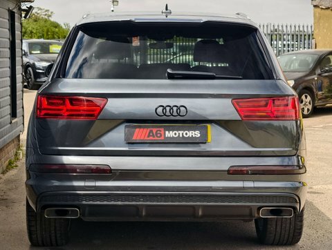 Audi Q7 Suv Black #12