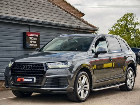 Audi Q7 Suv Black #16