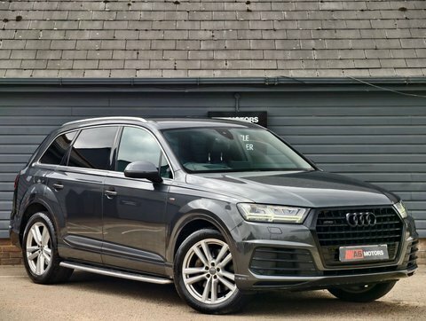 Audi Q7 3.0 Q7 S Grey