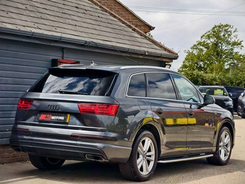 Audi Q7 Suv Black #11