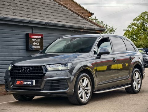 Audi Q7 Suv Black #15