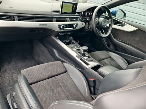 Audi A5 Hatchback Black #32