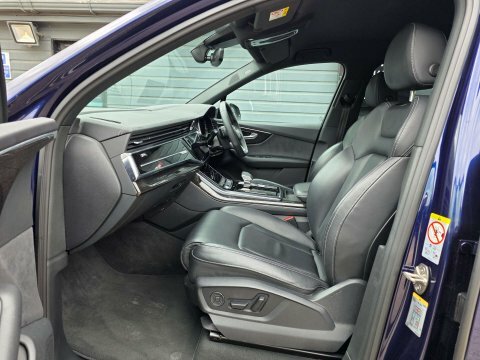 Audi Q7 55 Tfsi E Quattro Launch Edition Tiptronic Silver #26