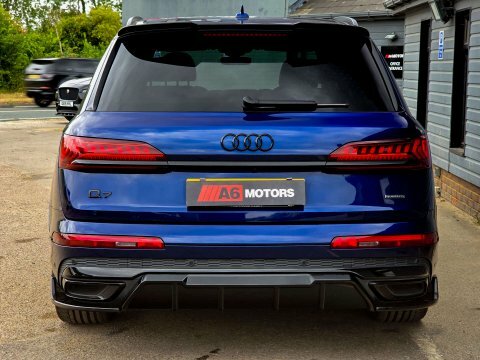 Audi Q7 55 Tfsi E Quattro Launch Edition Tiptronic Silver #11