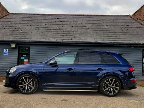 Audi Q7 55 Tfsi E Quattro Launch Edition Tiptronic Silver #9