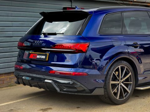 Audi Q7 55 Tfsi E Quattro Launch Edition Tiptronic Silver #13