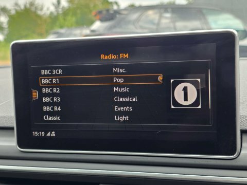 Audi A4 35 Tfsi Black Edition S Tronic Grey #36